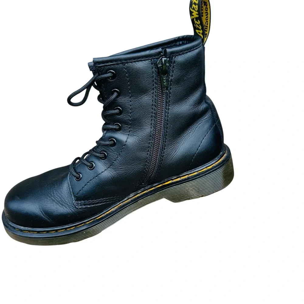 Dr. Martens 1460 J Women's Patent Leather Boots, Size 5 - Black